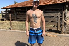 andre com tatuagem