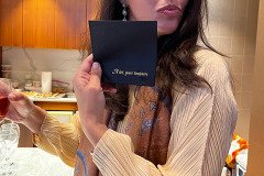 ashley-with-napkin