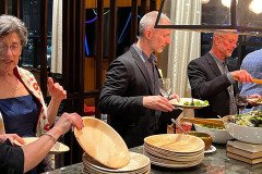 shelley-jeff-craig-at-buffet